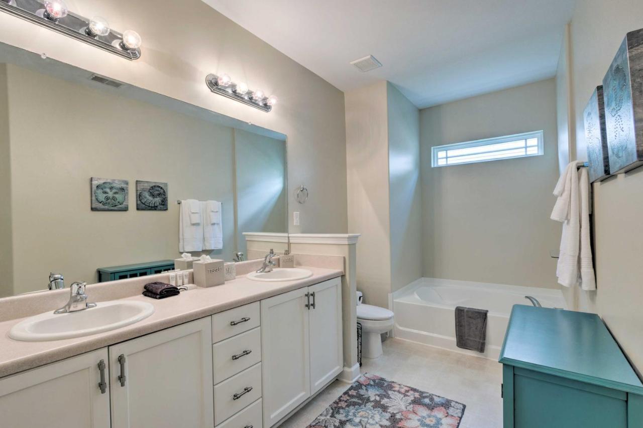 Spacious Pooler Home With Family-Friendly Perks Саванна Экстерьер фото