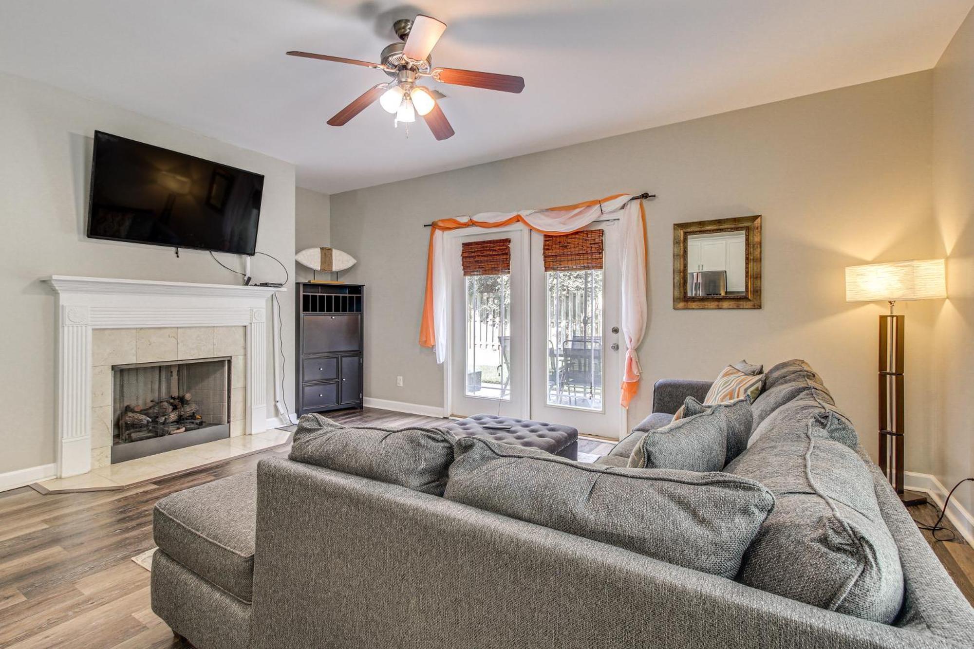 Spacious Pooler Home With Family-Friendly Perks Саванна Экстерьер фото